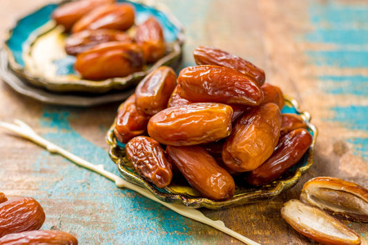 Why We Use Dates Instead of Refined Sugar (and What the Science Says)